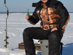 Вийти сухим із води: вибираємо костюм для риболовлі
