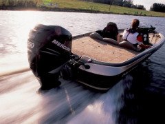 Нужны ли права на лодку в Украине?